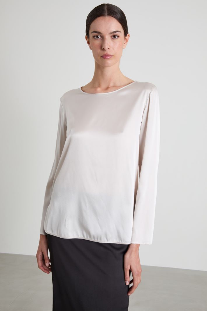 Blusa in raso di seta Intrend