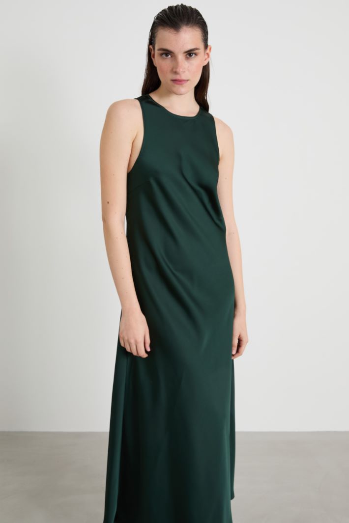 Flared satin dress Intrend - 2