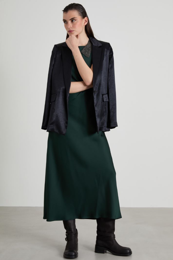 Flared satin dress Intrend
