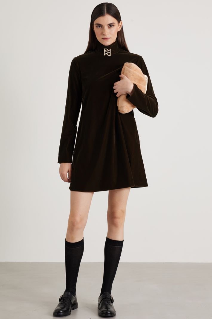 Velvet dress Intrend