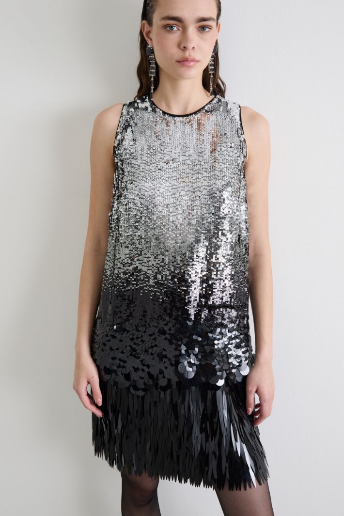 Dress with gradient sequins Intrend - 2