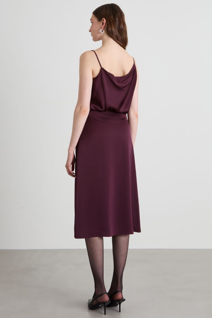 Satin dress with embroidery Intrend - 3