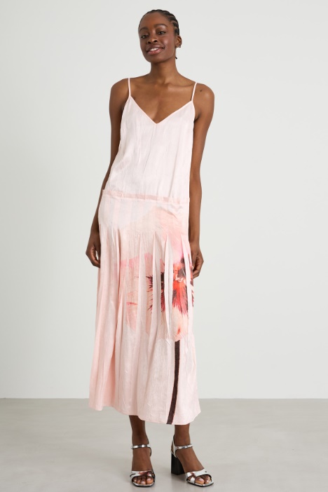 Abito in raso con stampa