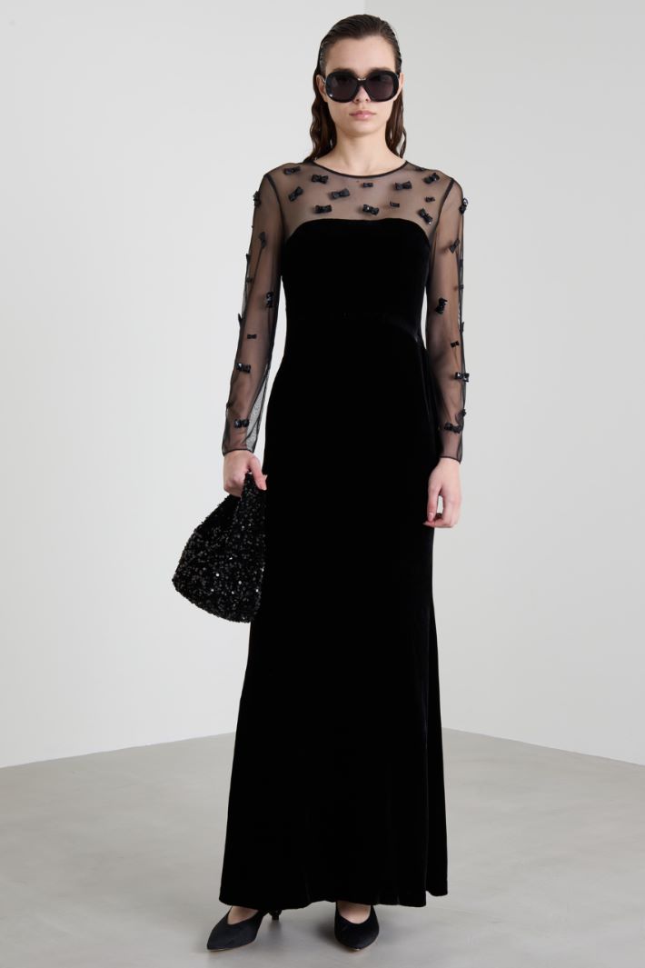 Long velvet dress Intrend