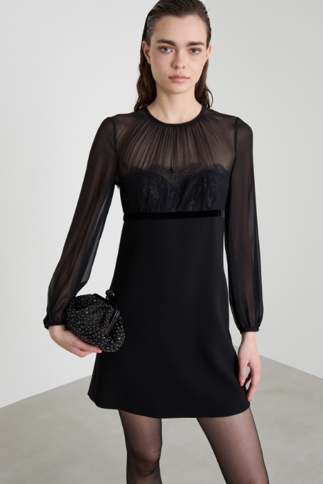 Minivestido de seda y cady