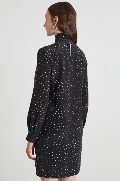 Vestido de seda estampada