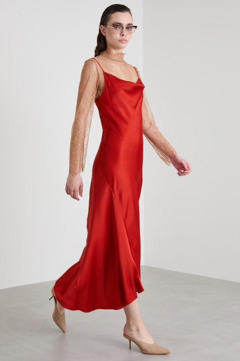 Asymmetrical slip dress Intrend