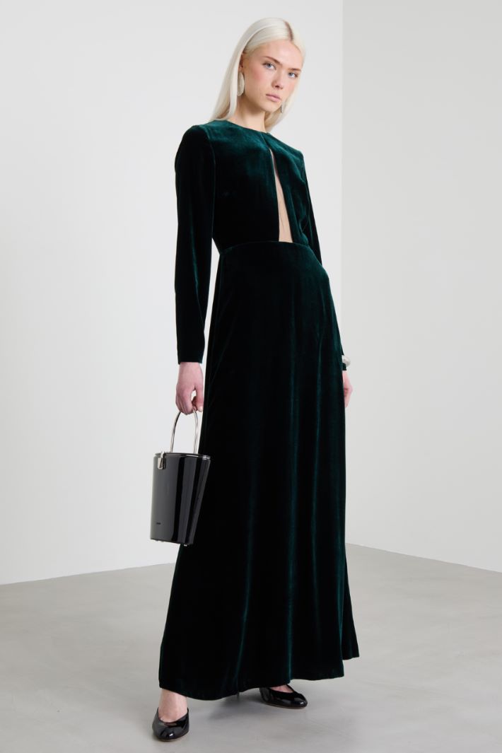 Long velvet dress Intrend