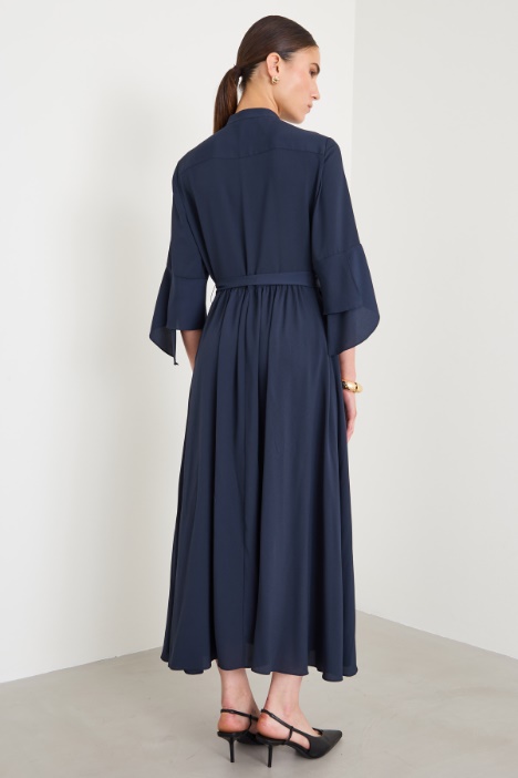 Vestido camisero de crepé de China