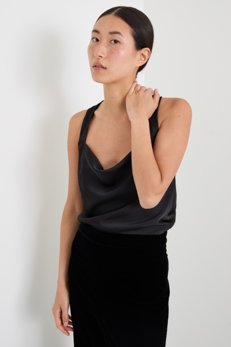 Tuta in raso e velluto