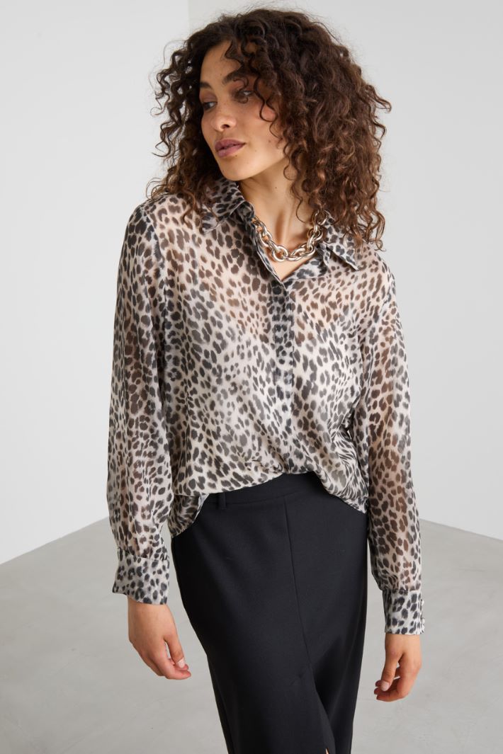 Animal print silk shirt Intrend