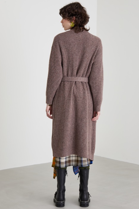 Cardigan lungo a coste