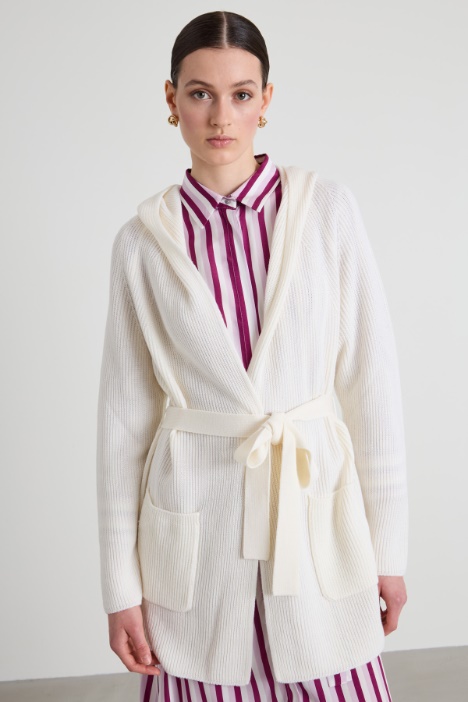 Cardigan in lana con cappuccio Intrend