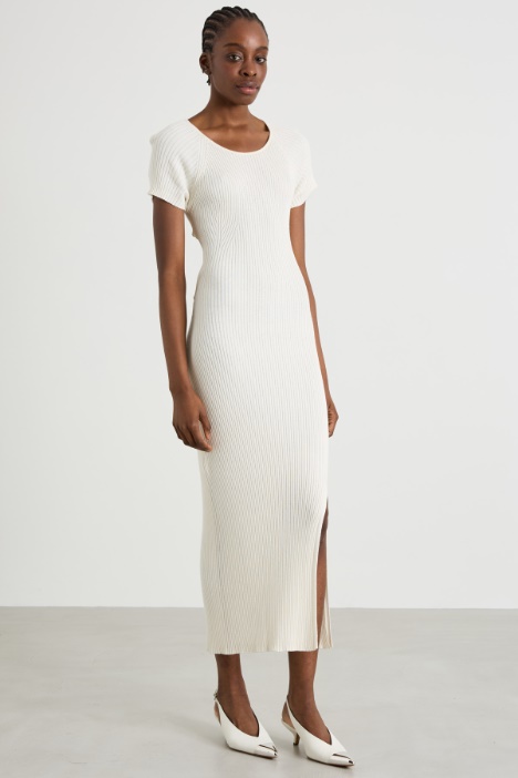 Abito in maglia a coste