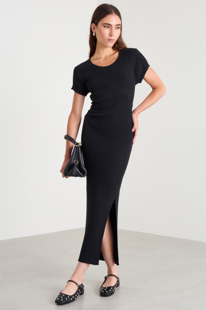 Rib-knit dress Intrend
