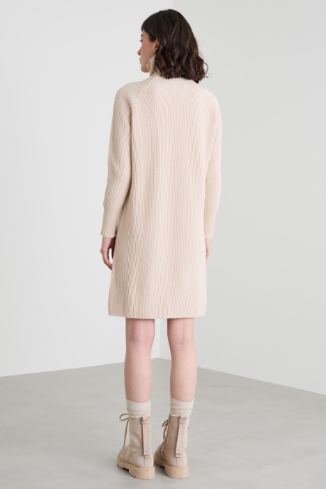 Abito midi in maglia a coste