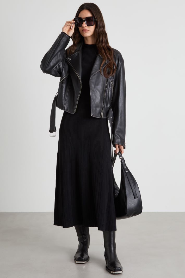 Rib-knit dress Intrend