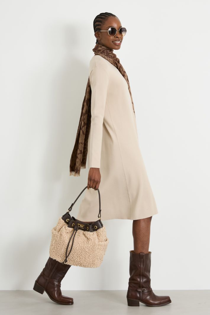 Regular knit dress Intrend