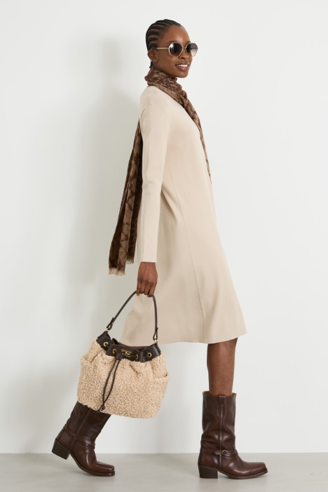 Regular knit dress Intrend