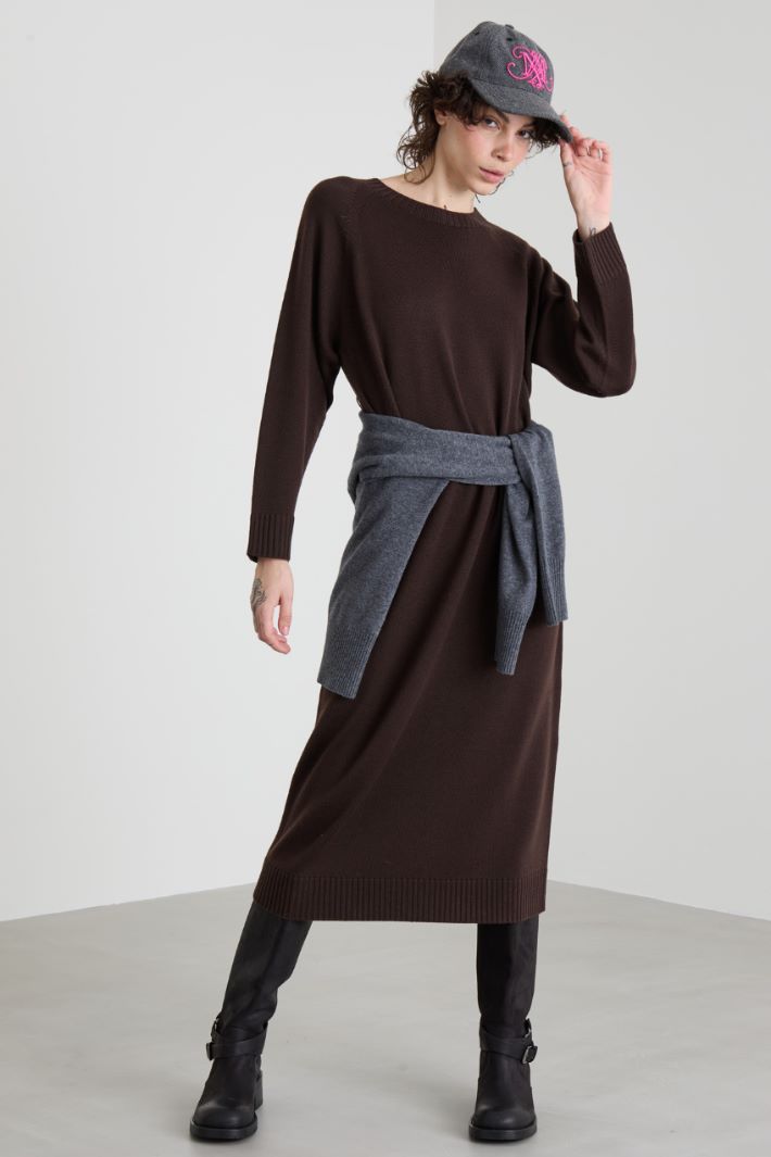 Wool midi dress Intrend
