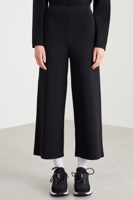 Pantaloni in maglia crépe