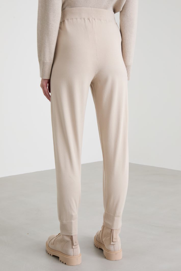 Pantaloni jogger in viscosa Intrend - 3