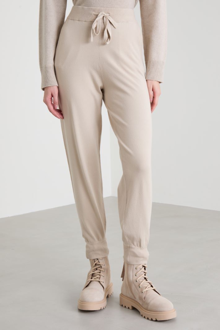 Pantaloni jogger in viscosa Intrend - 2