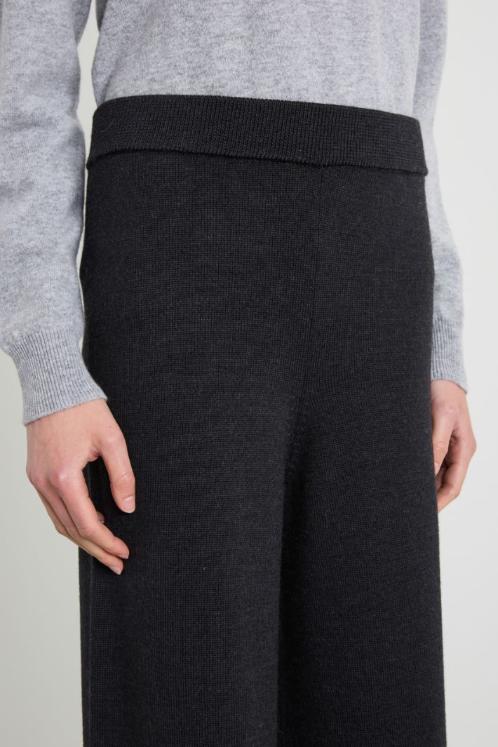 Pantaloni dritti in lana Intrend - 4