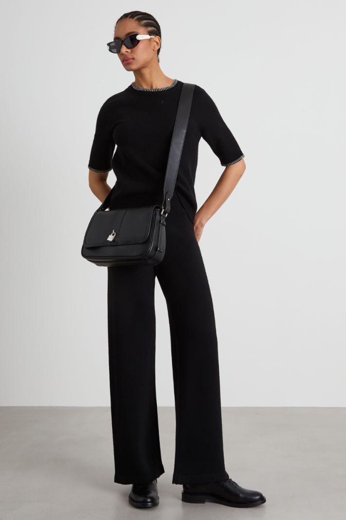 Pantaloni dritti in lana Intrend