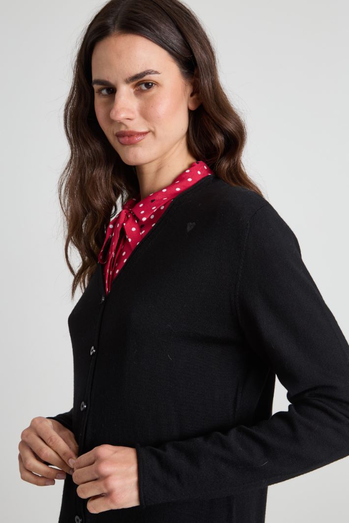Cardigan slim in pura lana