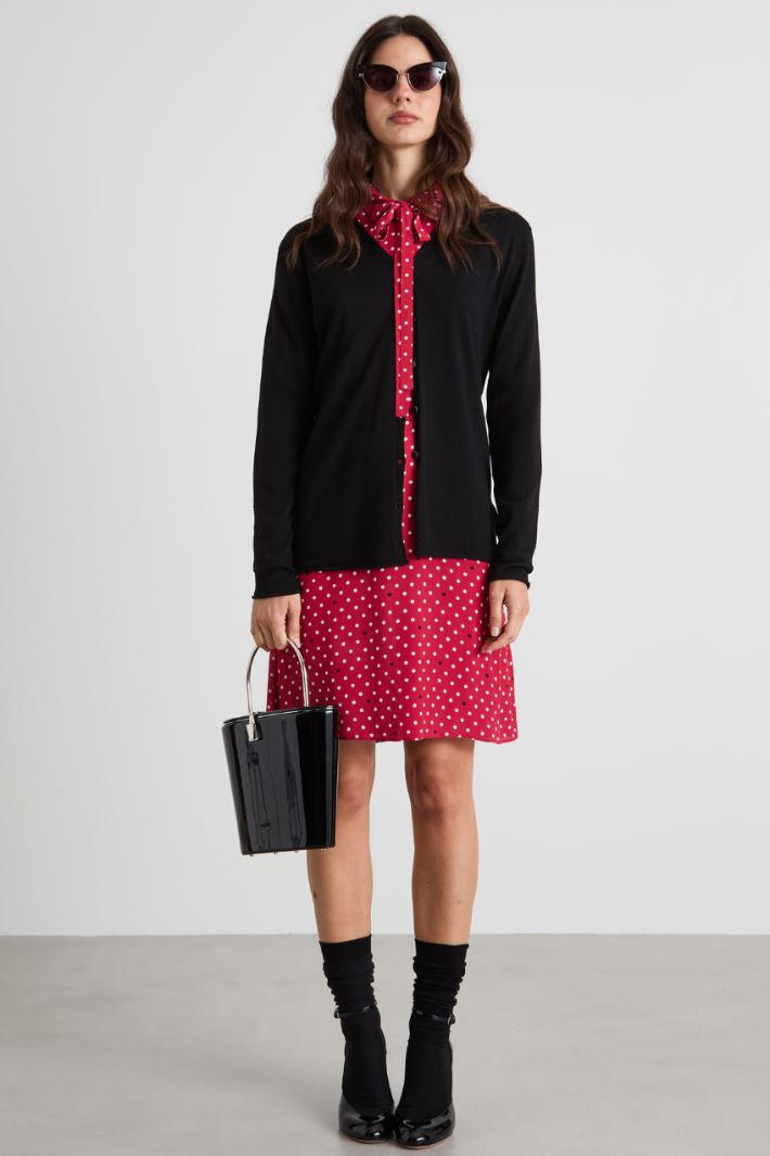 Cardigan slim in pura lana