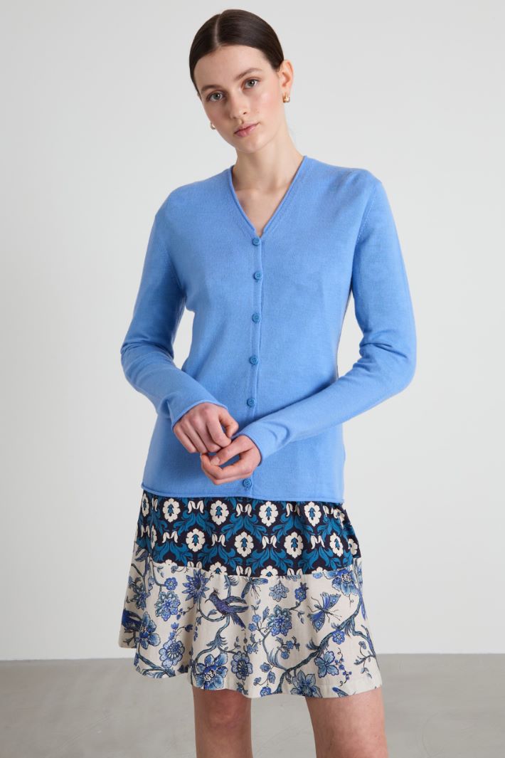 Cardigan slim in pura lana