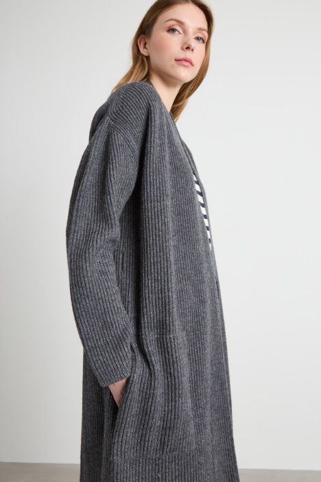 Cardigan lungo con cintura