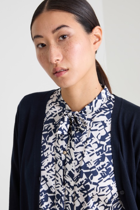 Cardigan in filato di seta e cotone