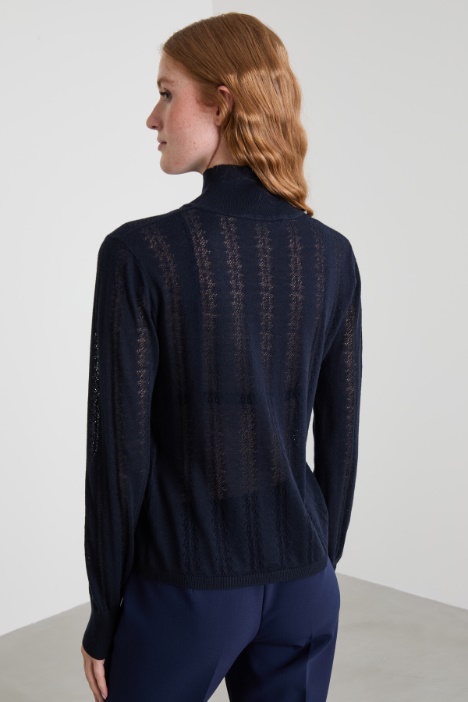 Dolcevita traforato in seta