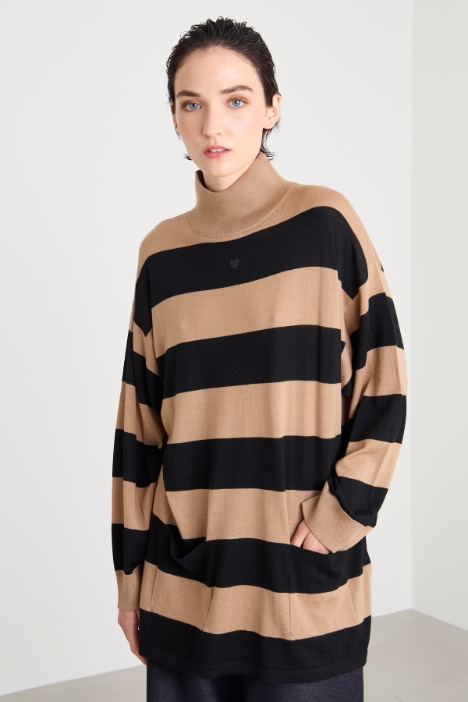 Wool oversized sweater Intrend