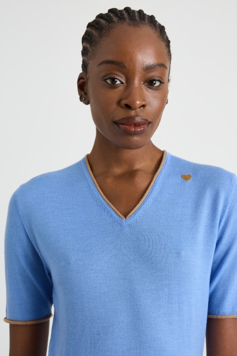 Maglia a V con ricamo