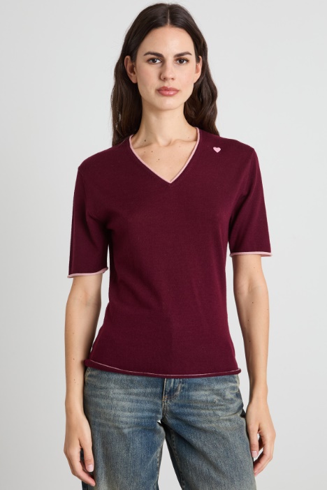Maglia a V con ricamo Intrend