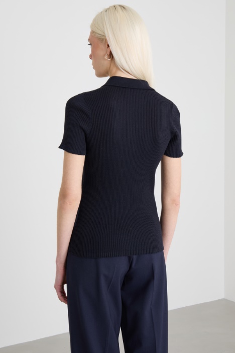 Maglia stile polo a coste