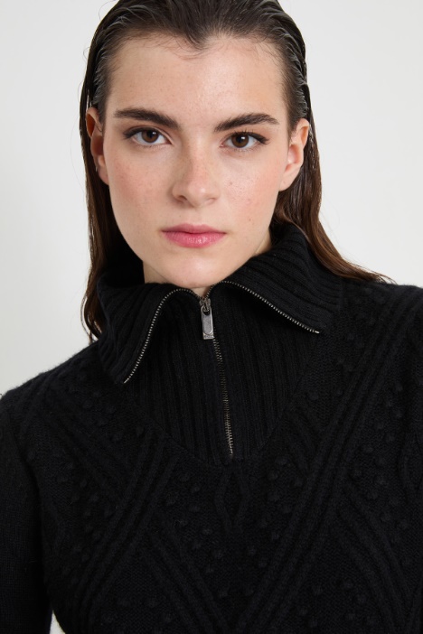 Maglia in lana con zip