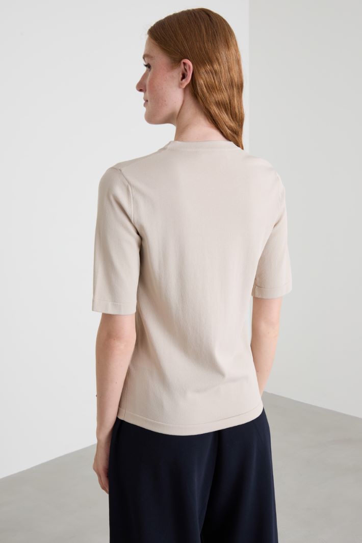 Viscose sweater with pocket Intrend - 2