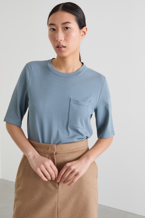 Maglia in viscosa con taschino