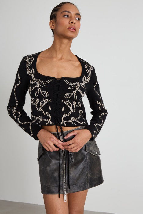 Cropped sweater with laces Intrend