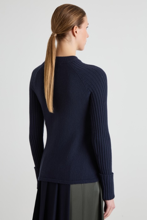 Jersey con detalle de canalé