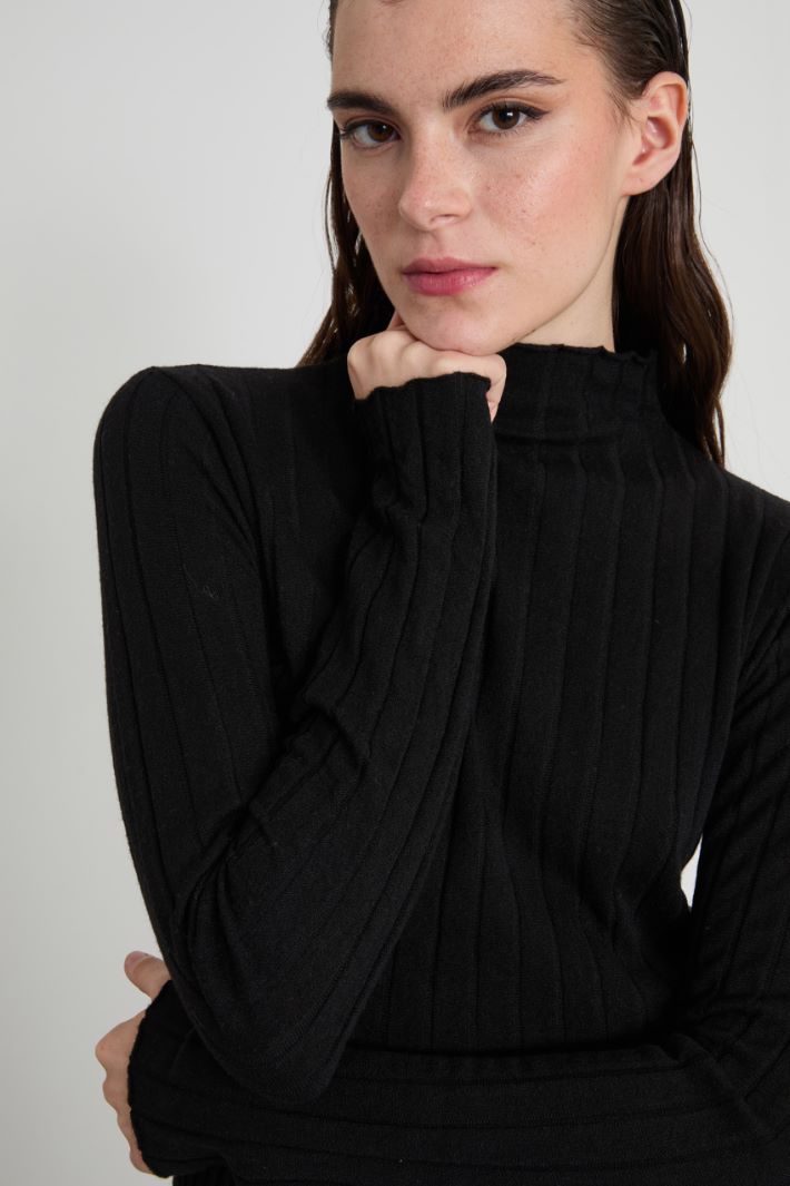 Maglia slim a coste Intrend - 4