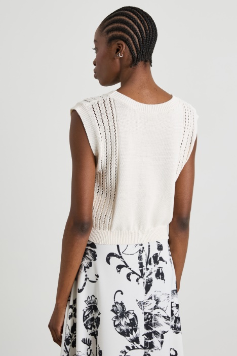 Top in maglia traforata