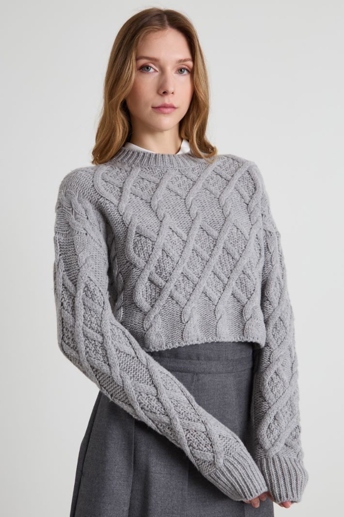 Maglia in pura lana a trecce Intrend