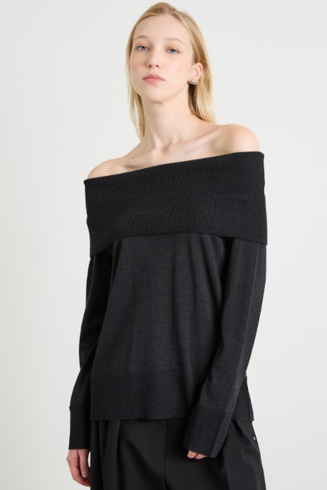 Maglia off-shoulder in lana Intrend