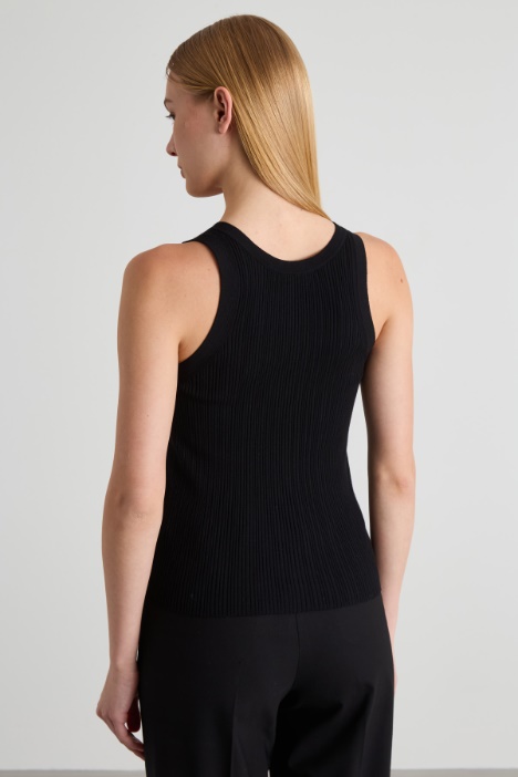 Canotta a coste irregolari