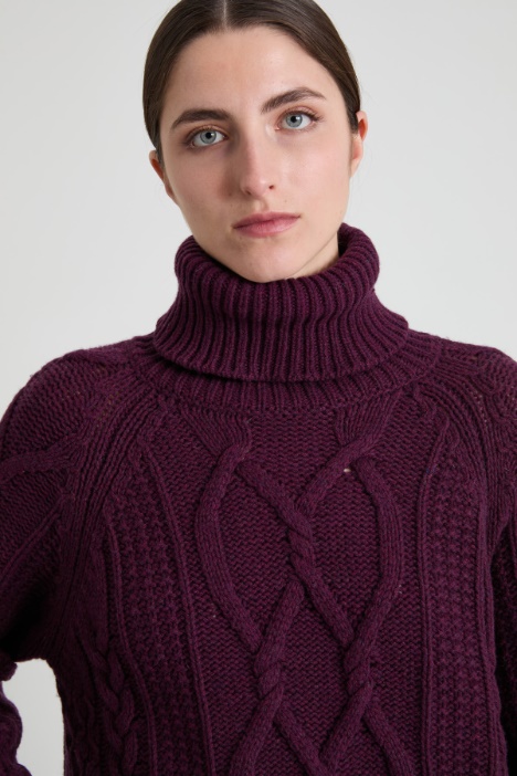 Jersey de cuello alto de punto trenzado de lana